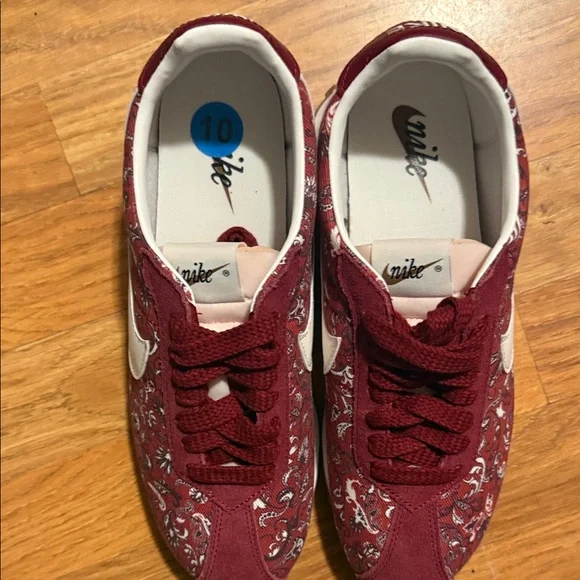 Nike Red and White Athletic Shoes - Picture 2 of 3